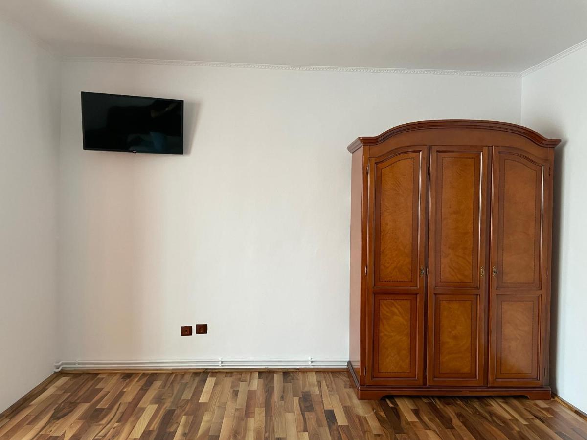 M & I Apartment 3 Târgu-Mureş Eksteriør bilde
